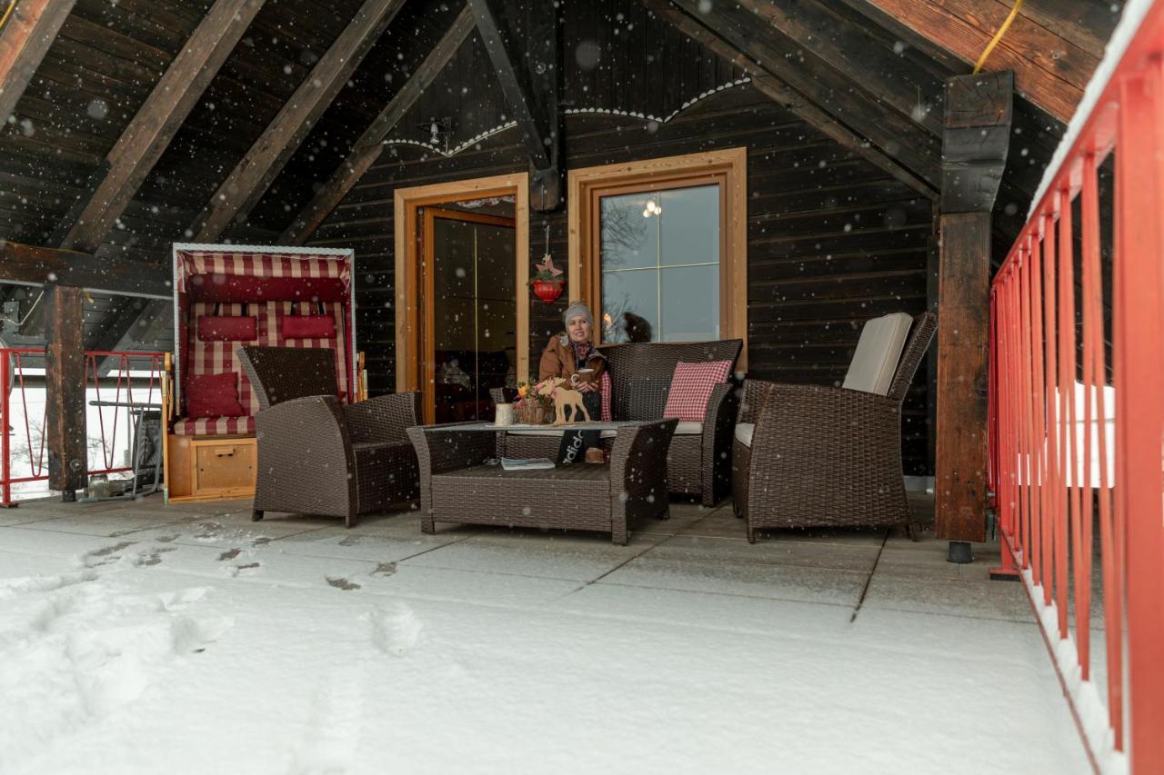 Tom's Jägerlodge Jenig Eksteriør billede